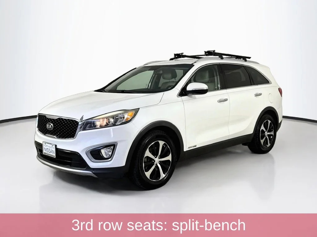 Used 2016 White Kia EX image 3