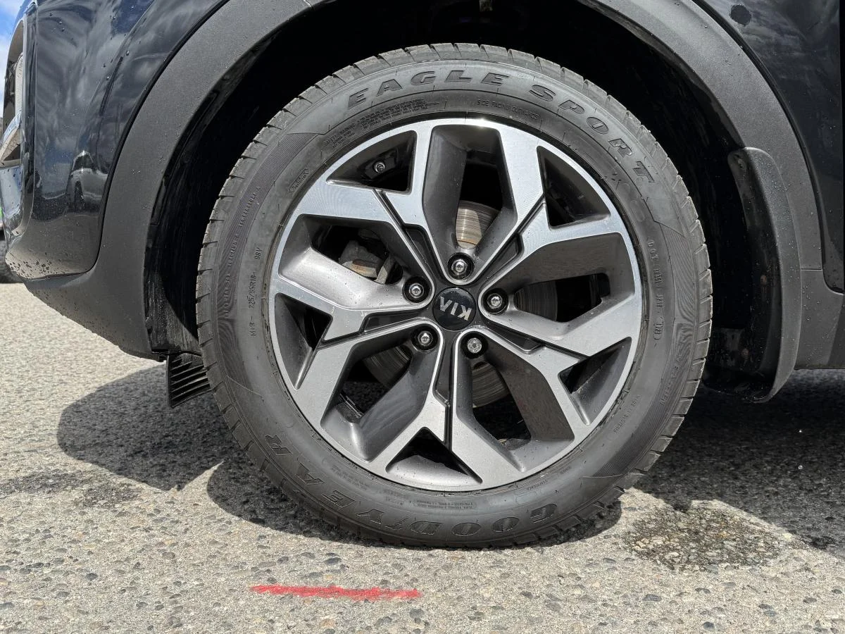 Used 2020 Black Kia Ex S image 20