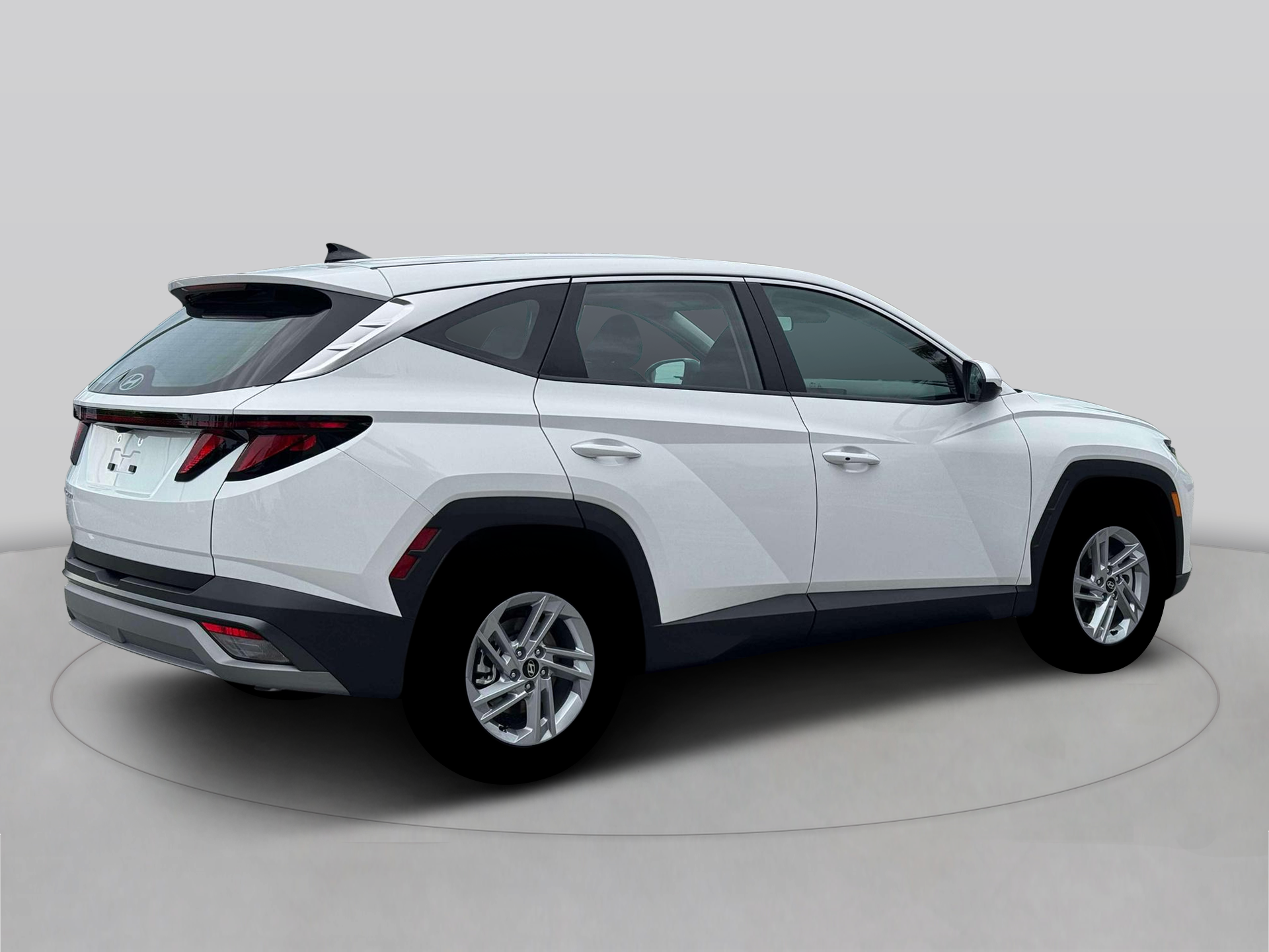 New 2026 White Hyundai SE FWD image 8
