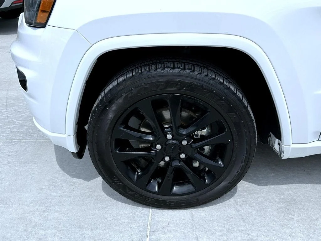 2019 Jeep Grand Cherokee Altitude - Photo 23