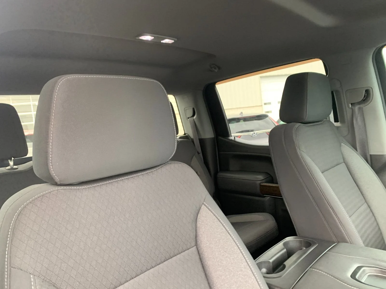 Used 2021 Summit White GMC Elevation image 18