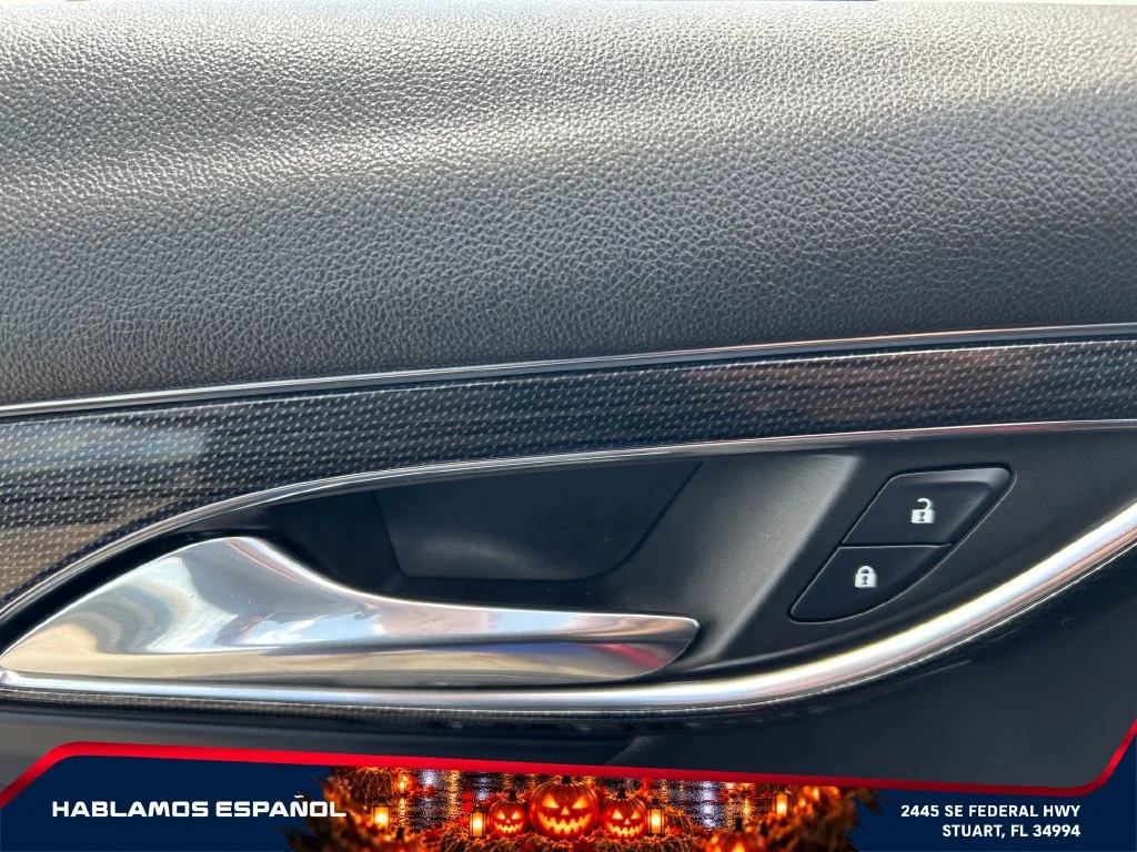 Used 2022 CINNABAR METALLIC Buick Essence image 12