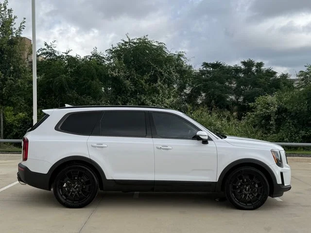 Used 2022 White Kia SX image 6