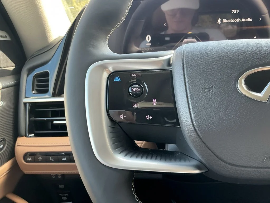 New 2026 RADIANT WHITE INFINITI Luxe 4WD image 14