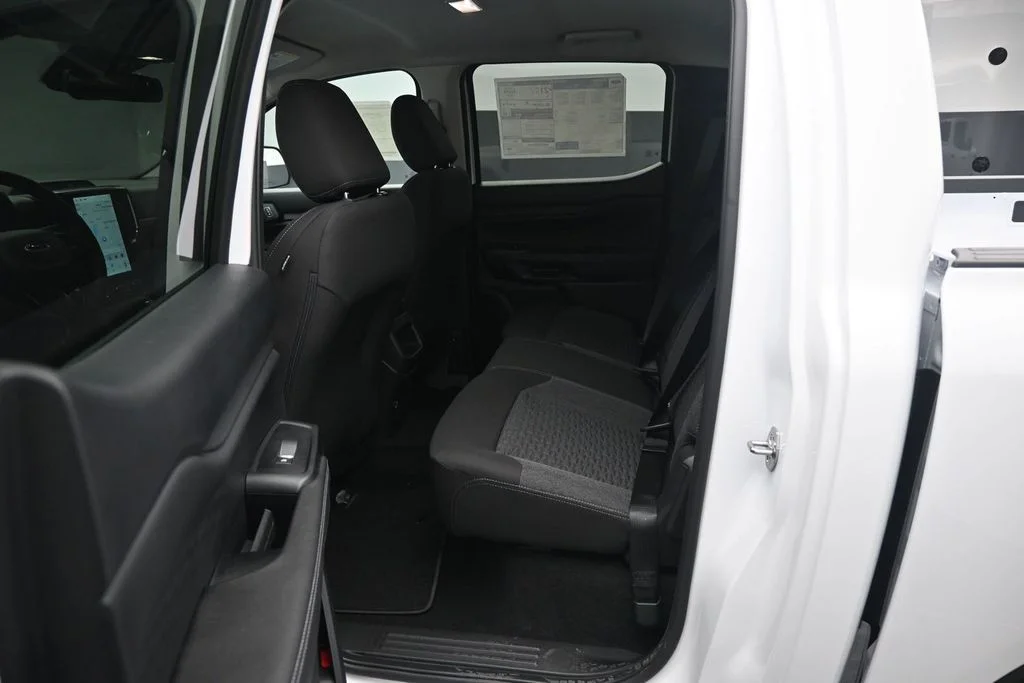 New 2026 Oxford White Ford XLT image 16