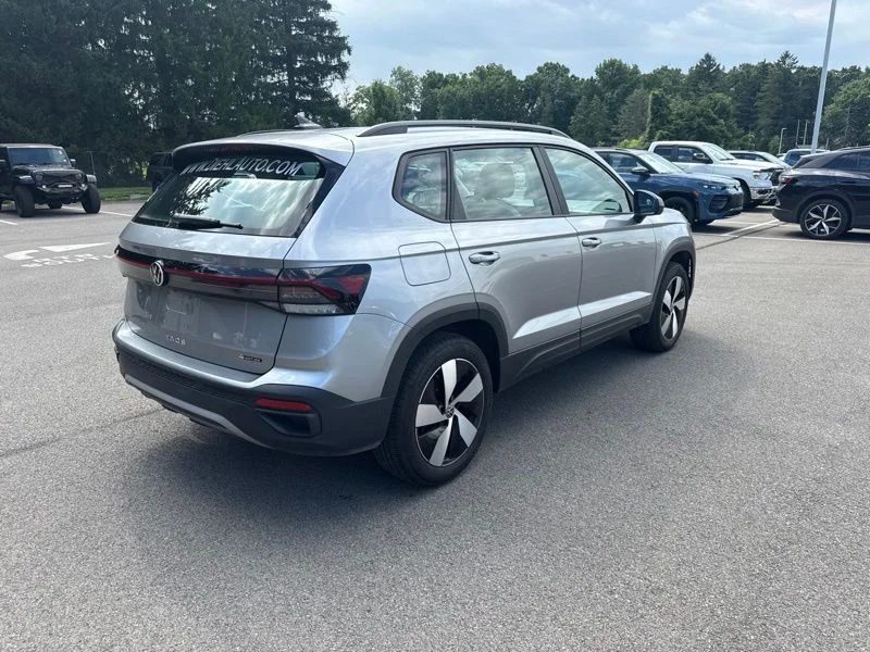 Used 2025 Silver Volkswagen 1.5T S image 13