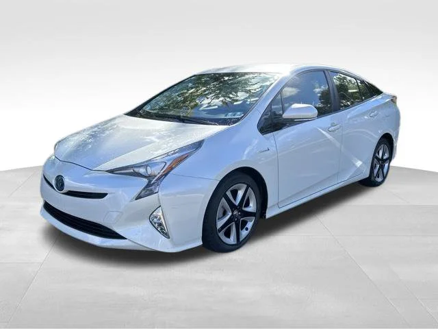 Used 2016 White Toyota Three Touring image 1