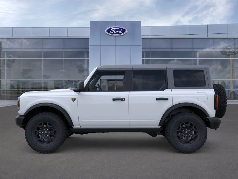 New 2026 Oxford White Ford Badlands® image 47