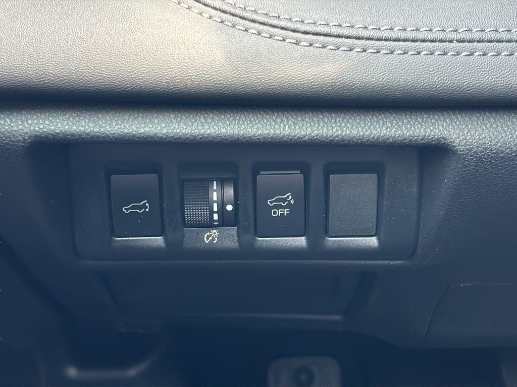 2021 Subaru Outback Limited - Photo 29