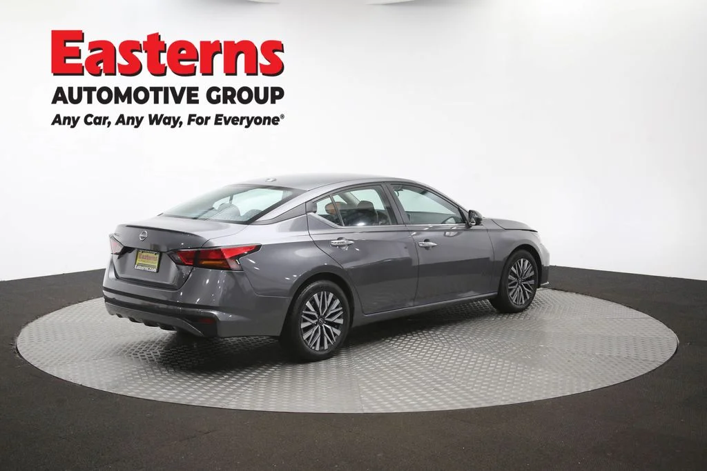 Used 2025 Gray Nissan 2.5 SV image 40