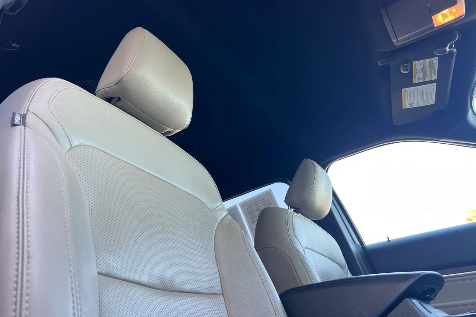 Used 2019 White Ford Limited image 18