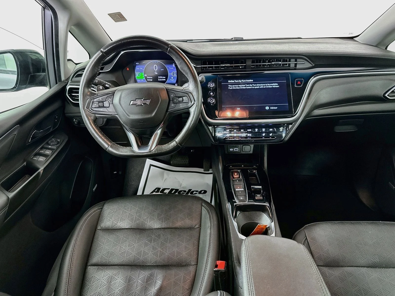Used 2023 Gray Ghost Metallic Chevrolet 2LT image 24