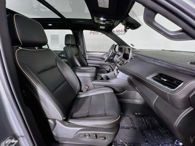 Used 2023 Silver GMC SLT image 43