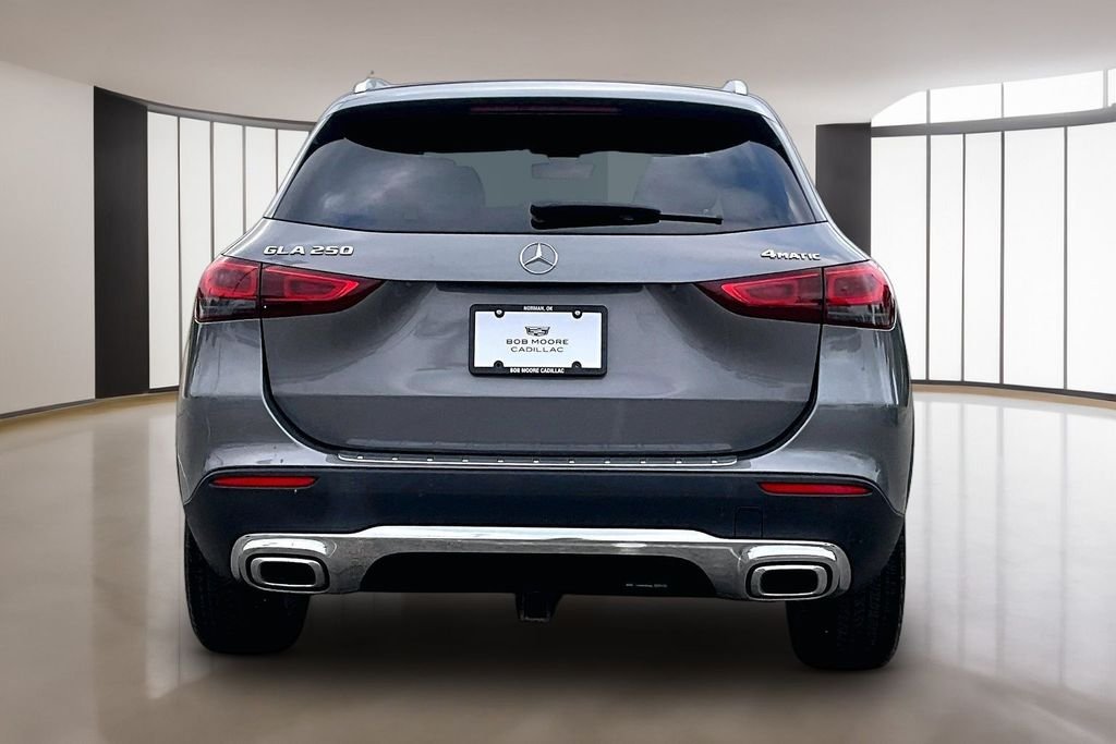 Used 2021 Gray Mercedes-Benz GLA 250 image 4