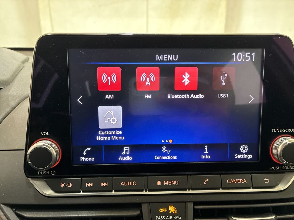 Used 2024 Silver Nissan 2.5 SV image 18