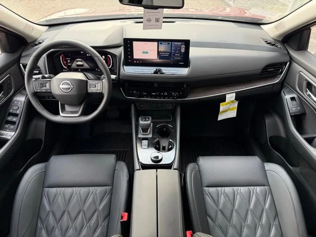 New 2026 Scarlet Ember Tintcoat Nissan Platinum image 28