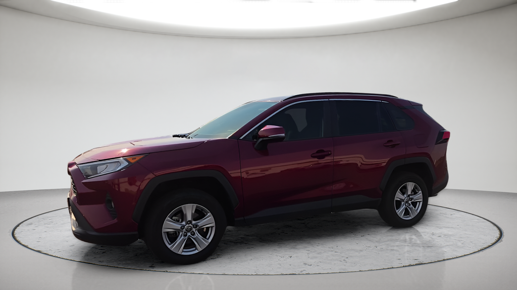 Used 2021 Red Toyota XLE image 16