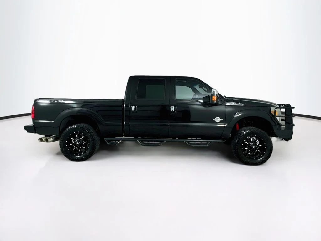 Used 2015 Tuxedo Black Metallic Ford Platinum image 9