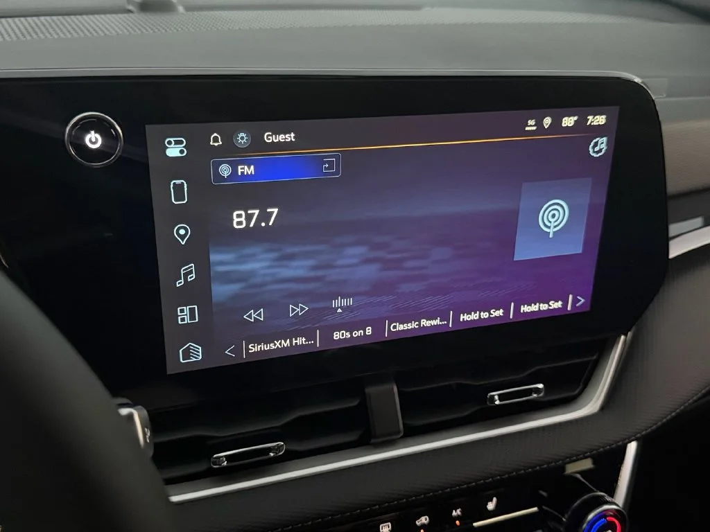 2027 Chevrolet Equinox LT - Photo 17