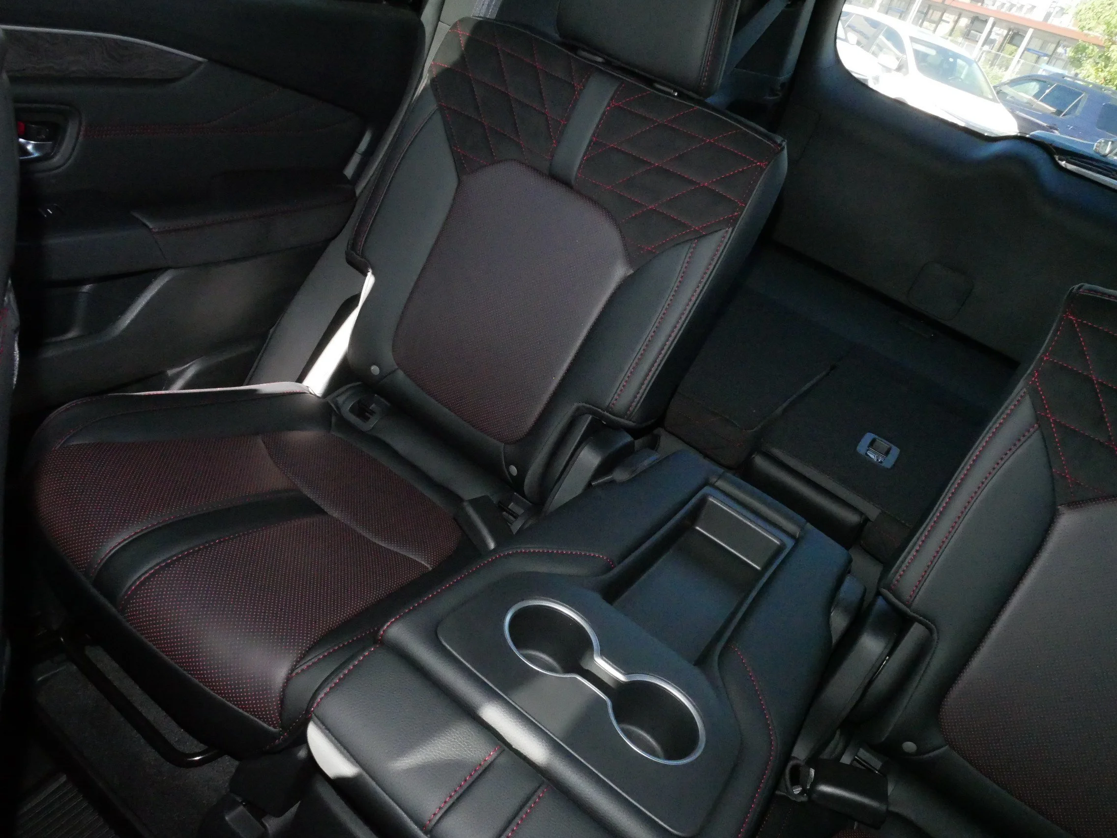 2026 Honda Pilot Black Edition - Photo 12