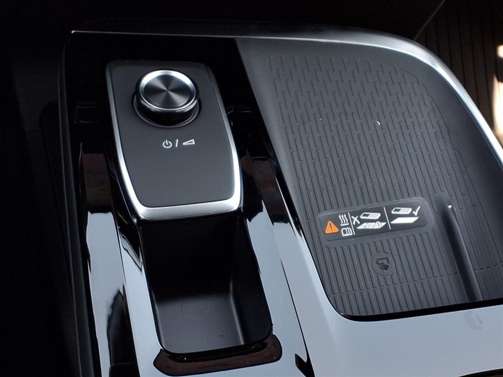 2026 Buick Enclave Preferred - Photo 43