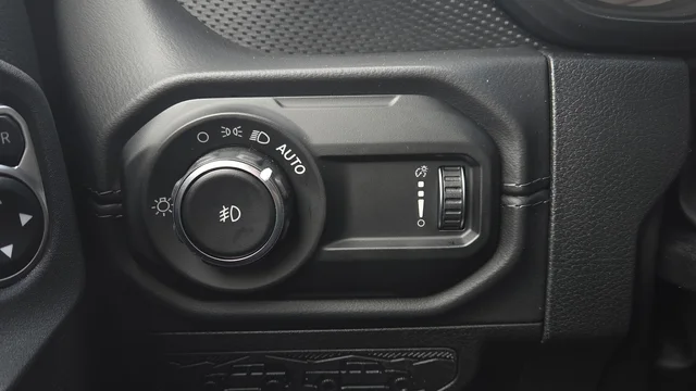 New 2026 Reign Exterior Paint Jeep Rubicon X image 33