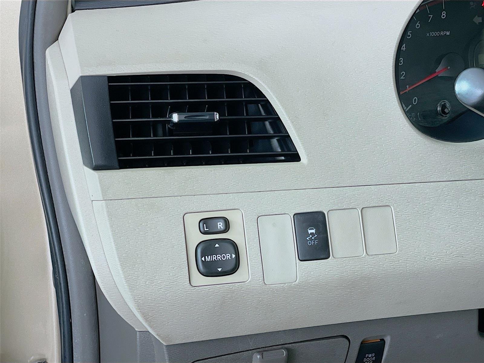 Used 2011 Sandy Beach Metallic Toyota LE image 14