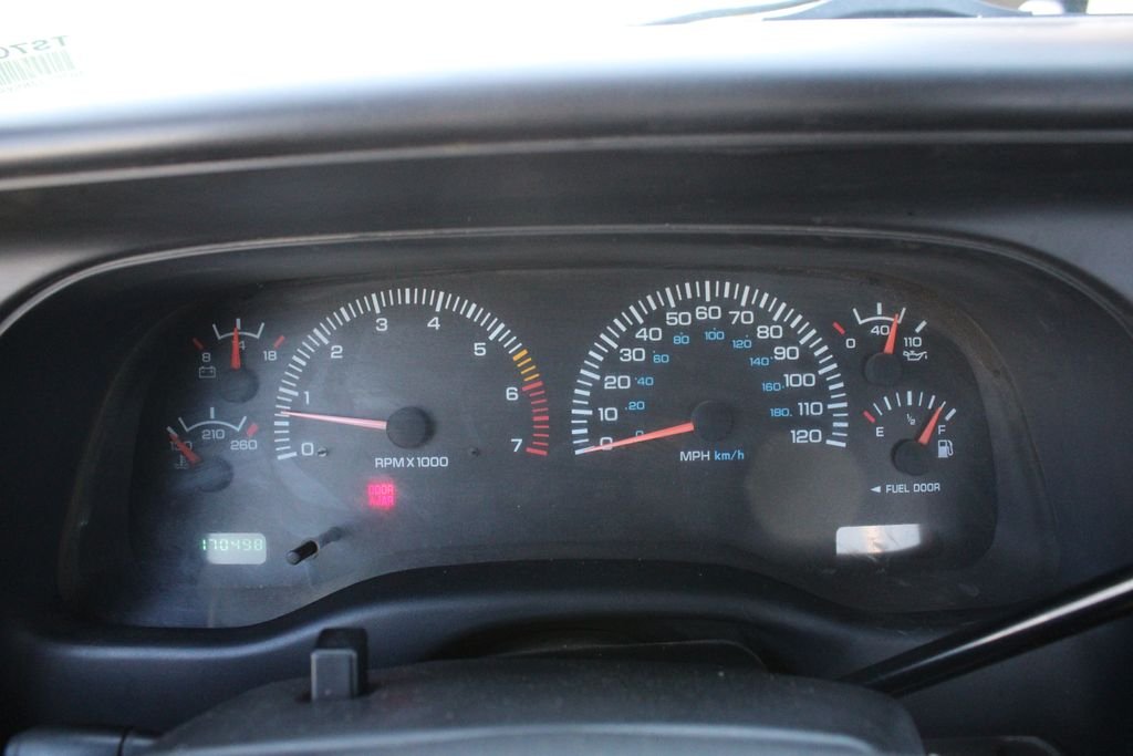 Used 2000 White Dodge Sport image 6