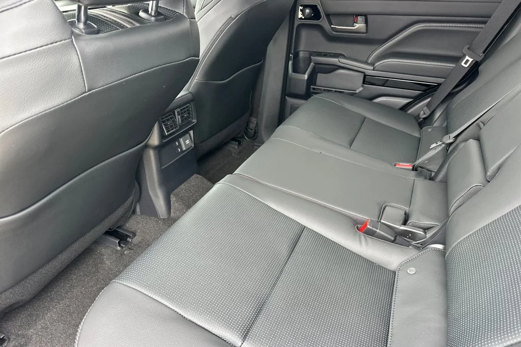 New 2026 Wind Chill Pearl <sup>1</sup> Toyota 4Runner Limited image 12