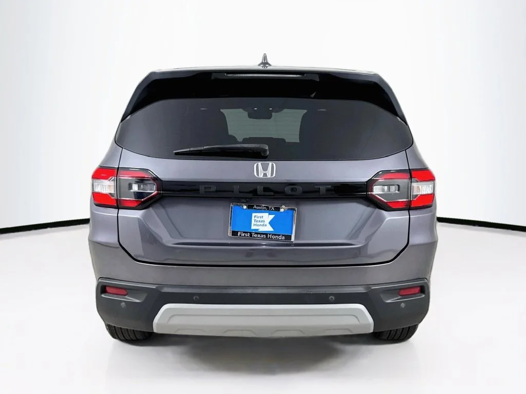 Certified Used 2025 Modern Steel Metallic Honda EX-L image 7