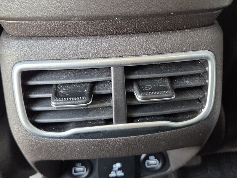 2021 Hyundai Santa Fe Limited HEV - Photo 13