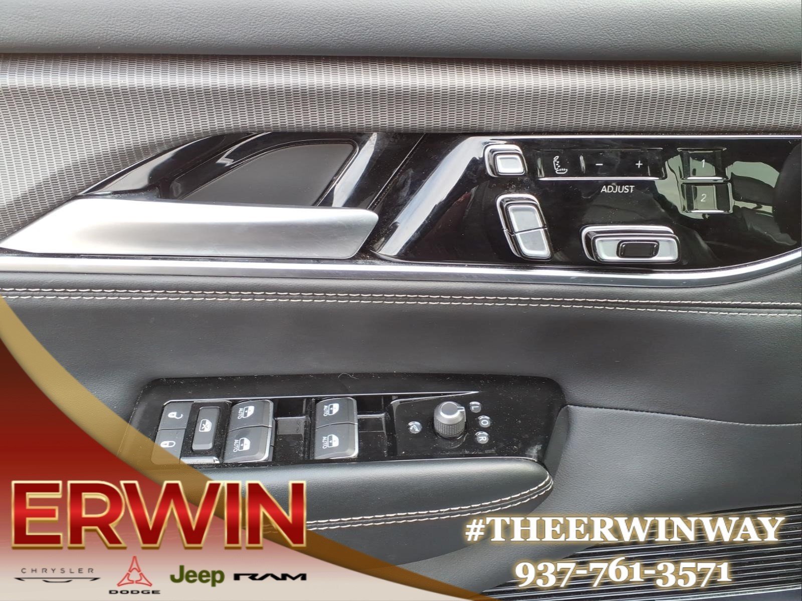 Used 2024 Silver Zynith Jeep Obsidian image 11