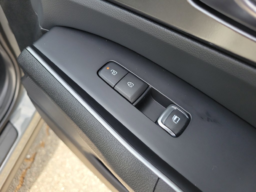 New 2026 Wolf Gray Kia S image 11