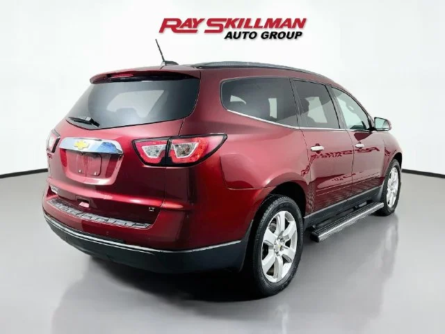 Used 2017 Red Chevrolet 1LT image 7