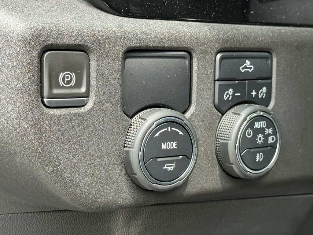 Used 2023 Black Chevrolet RST image 19