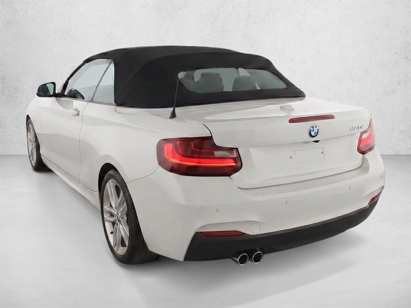 Used 2016 Alpine White BMW 228i image 5