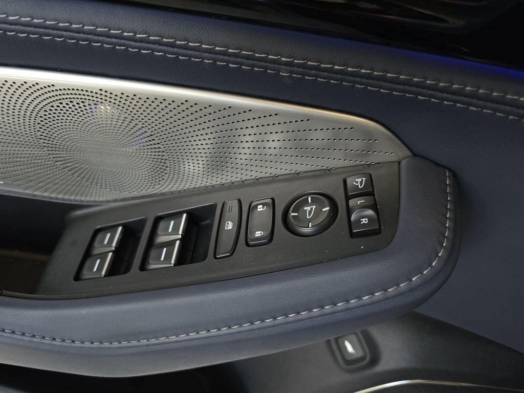 Used 2023  Acura Type S w/Advance Package image 30