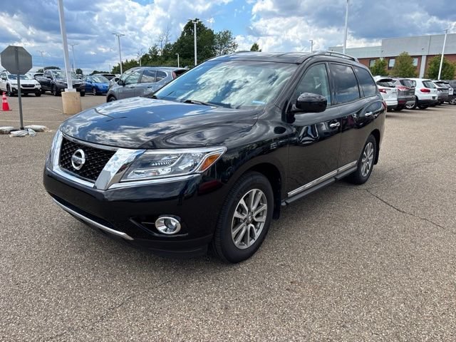 2016 Nissan Pathfinder SL