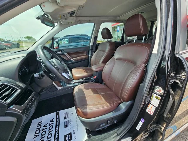Used 2018 Crystal Black Silica Subaru 2.0XT Touring image 18