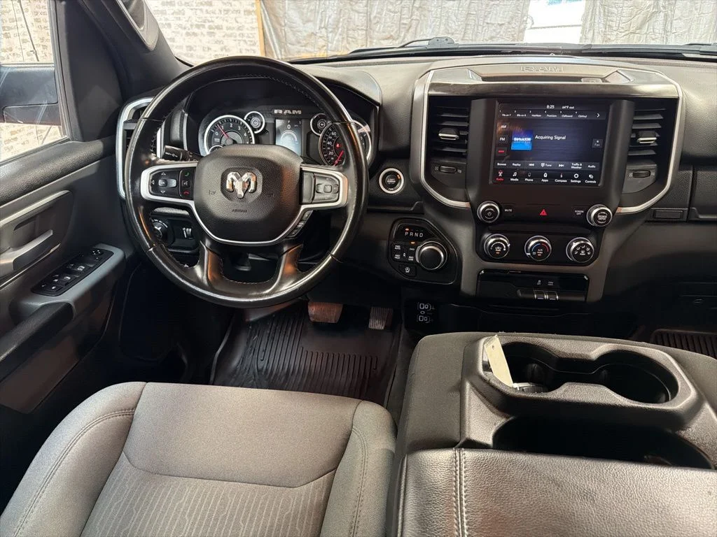 Used 2021 Blue Ram Big Horn/Lone Star image 14