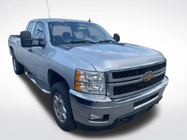 2013 Chevrolet Silverado HD 1LT 4WD Extended Cab SWB's photo
