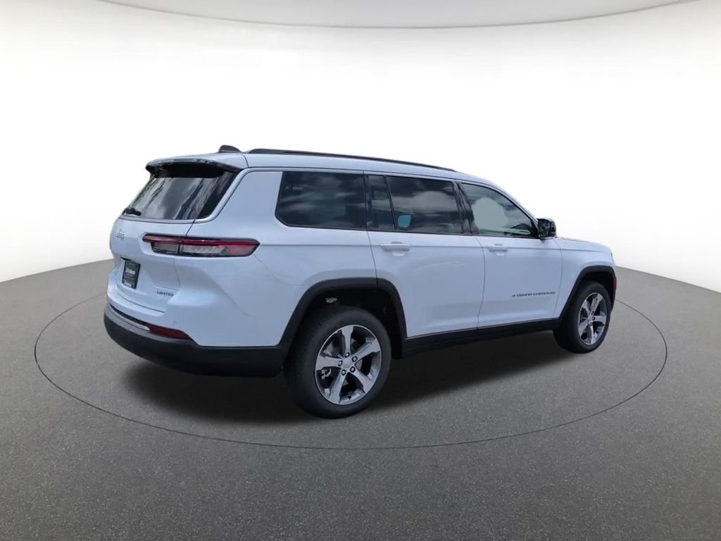 New 2026 Bright White Clear-Coat Exterior Paint Jeep Limited image 5