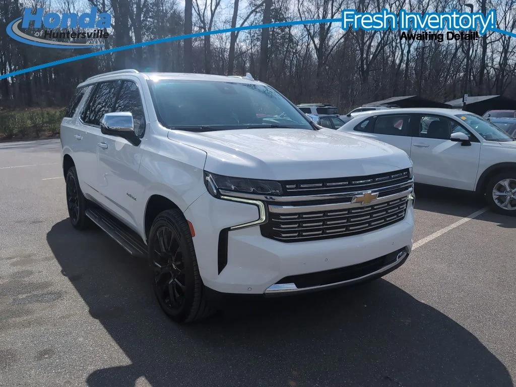 Used 2023 Summit White Chevrolet Premier image 1