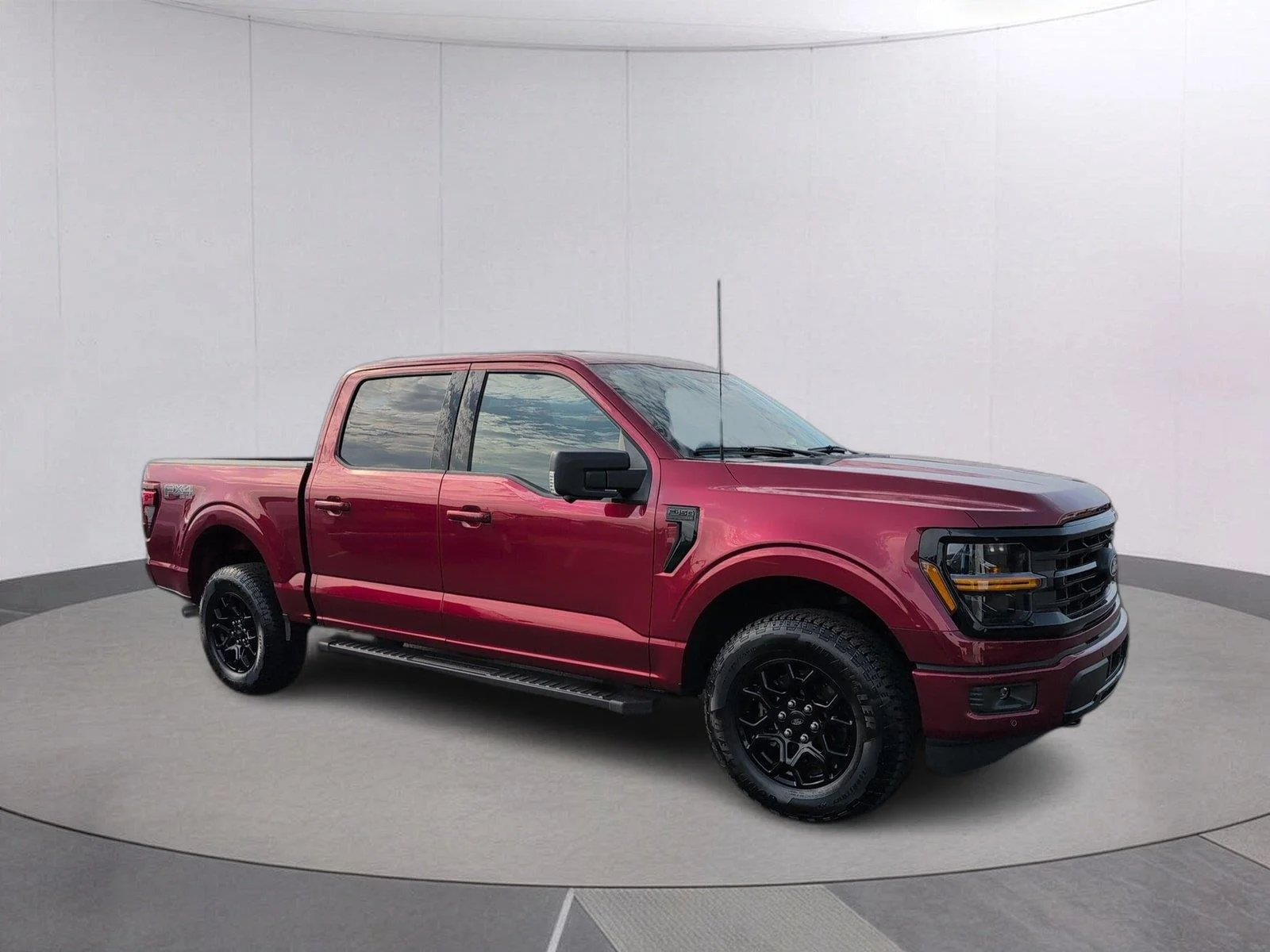 Used 2026 Ruby Red Metallic Tinted Clearcoat Ford XLT image 7