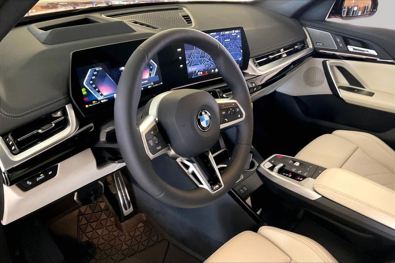 New 2026 Vegas Red Metallic BMW xDrive28i image 8