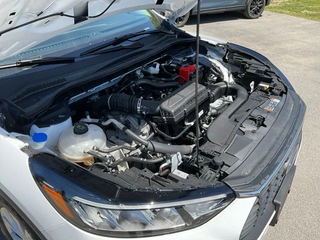 Used 2025 White Ford Active image 57