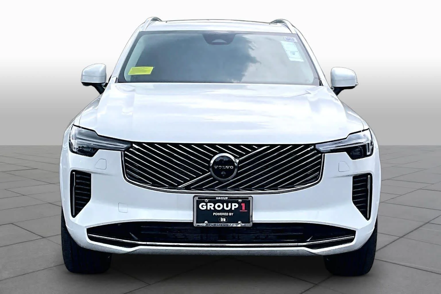 New 2026 Crystal White Volvo Plus image 2