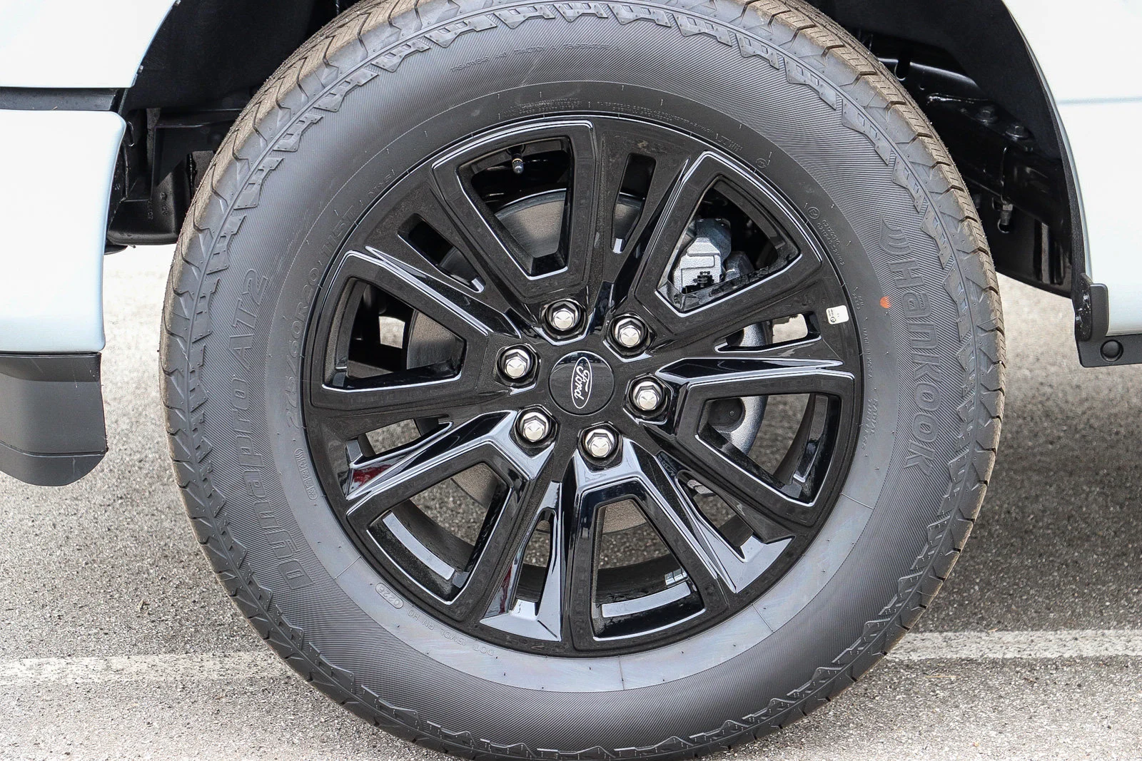 New 2026 Avalanche Ford Platinum® image 11