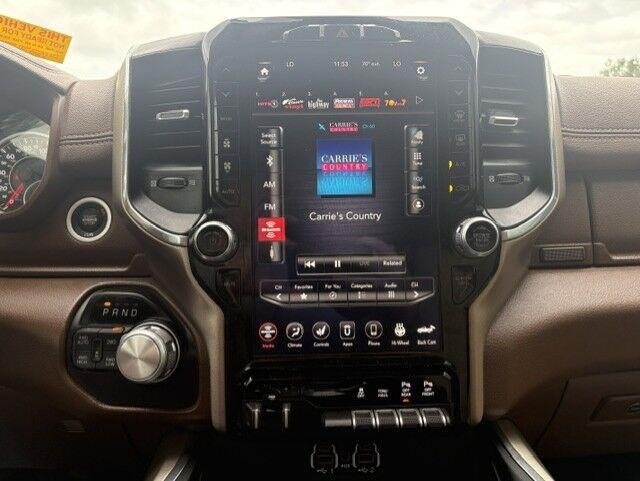 Used 2020 Diamond Black Crystal Pearlcoat Ram Laramie image 5