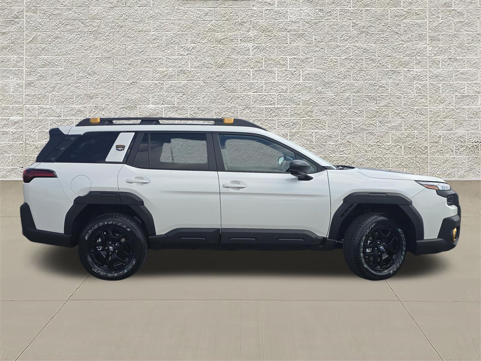 New 2026 CRYSTAL WHITE PEARL Subaru Wilderness image 8